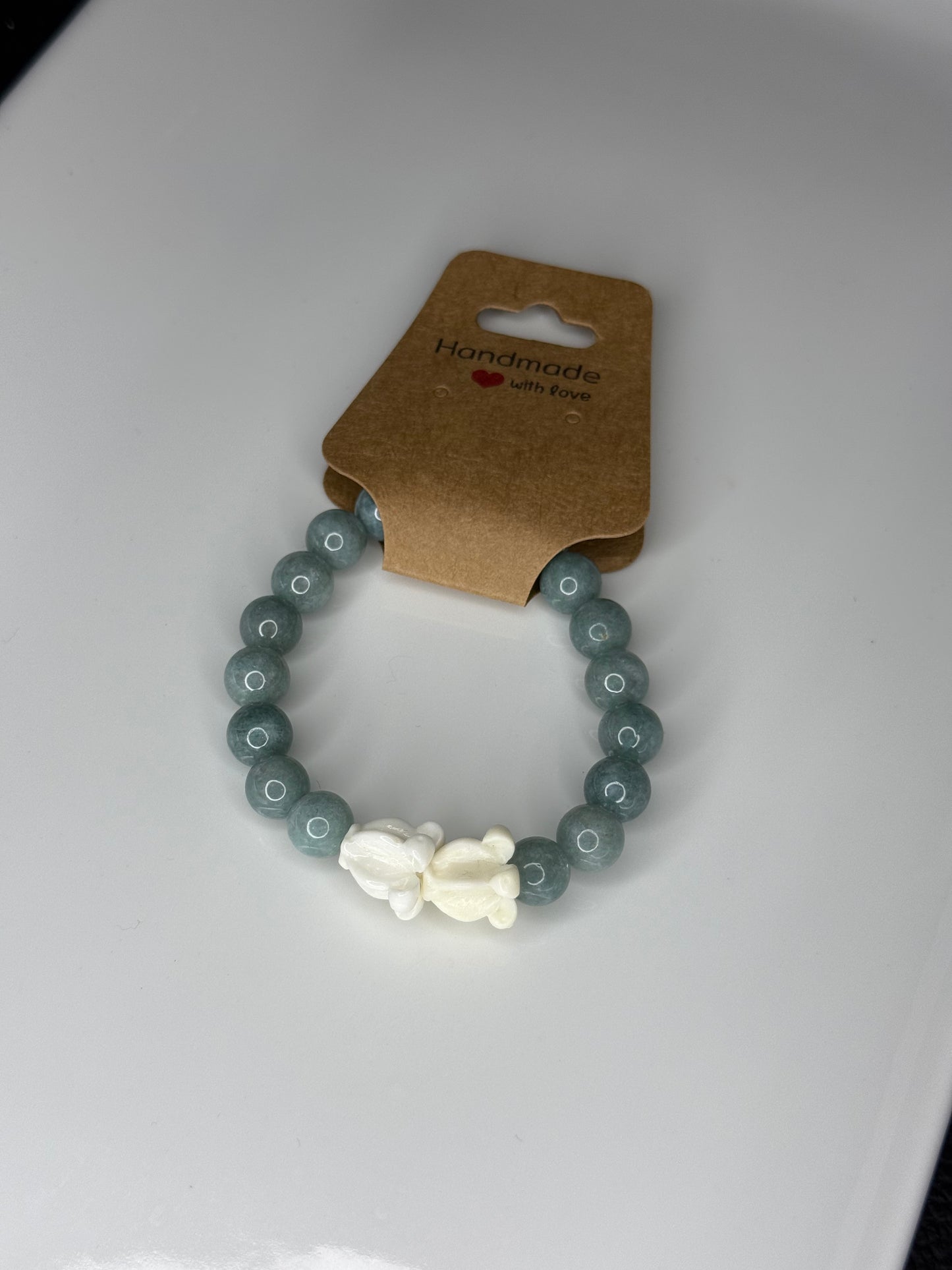 Stretchy beaded crown flower/jade bracelet