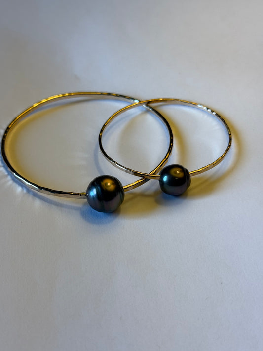 Adult classic Tahitian Pearl Bangle