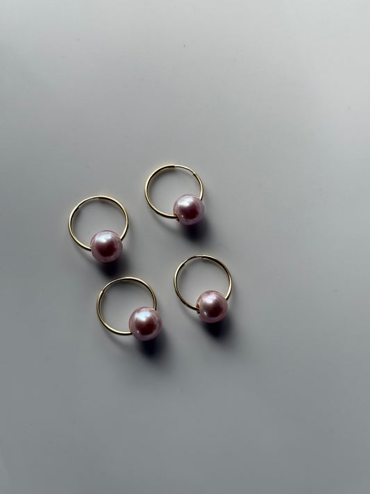 Mini edison pearl hoop earrings